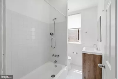 215 15th Street NE, Washington, DC 20002 - Photo 24