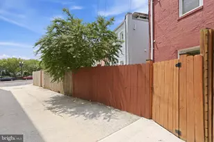 215 15th St NE, Washington, DC 20002 - Photo 40