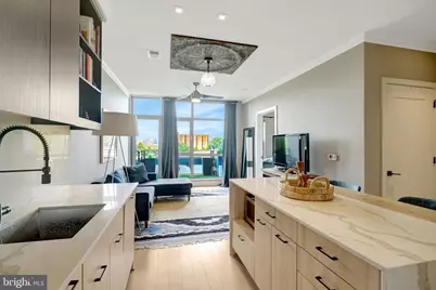900 11th Street SE #405, Washington, DC 20003 - Photo 4