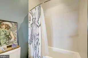 900 11th St SE, Washington, DC 20003 - Photo 12