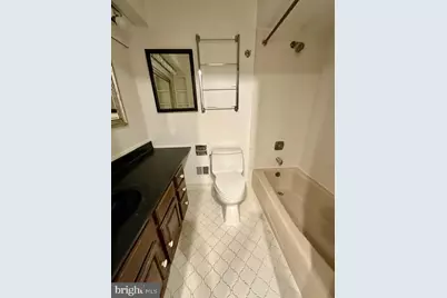 1043 Paper Mill Court NW #1043, Washington, DC 20007 - Photo 6