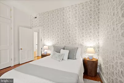 210 4th Street SE, Washington, DC 20003 - Photo 32