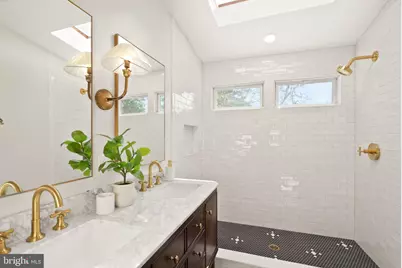 210 4th Street SE, Washington, DC 20003 - Photo 10