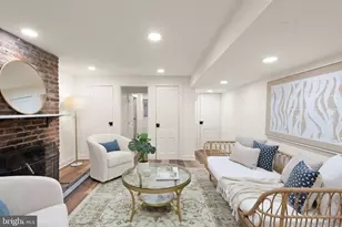 210 4th St SE, Washington, DC 20003 - Photo 26