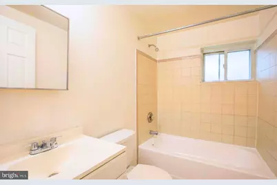 74 Galveston Place SW #C, Washington, DC 20032 - Photo 6