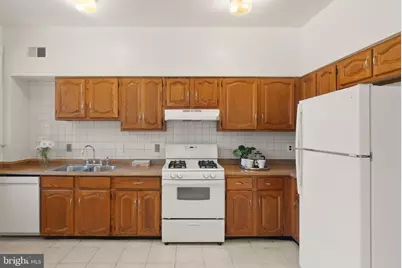 310 K Street NE, Washington, DC 20002 - Photo 18