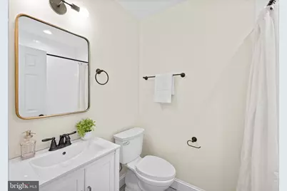 1810 Irving Street NW, Washington, DC 20010 - Photo 18