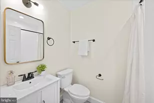 1810 Irving St NW, Washington, DC 20010 - Photo 18