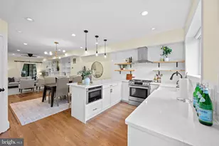 1810 Irving St NW, Washington, DC 20010 - Photo 8