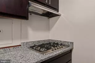 730 24th St NW, Washington, DC 20037 - Photo 16