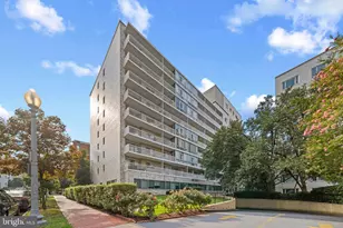 730 24th St NW, Washington, DC 20037 - Photo 38