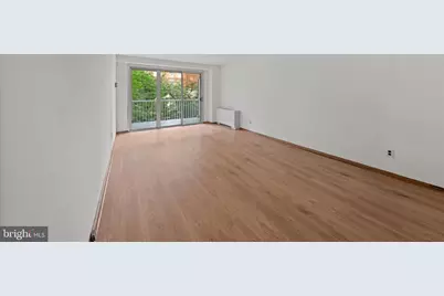 730 24th Street NW #206, Washington, DC 20037 - Photo 2