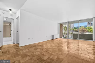 3001 Veazey Terrace NW #615, Washington, DC 20008 - Photo 4