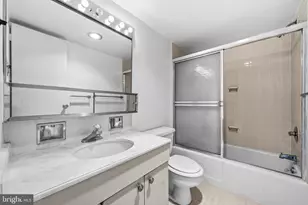 3001 Veazey Terrace NW, Washington, DC 20008 - Photo 18