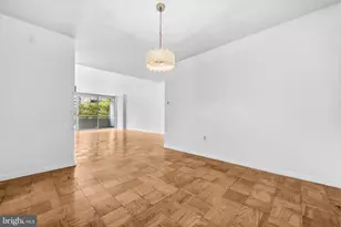 3001 Veazey Terrace NW, Washington, DC 20008 - Photo 8