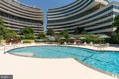 700 New Hampshire Avenue NW #703, Washington, DC 20037 - Photo 34