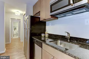 950 25th St NW, Washington, DC 20037 - Photo 22