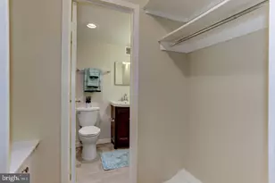 950 25th St NW, Washington, DC 20037 - Photo 26