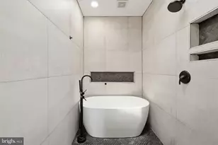 914 N St NW, Washington, DC 20001 - Photo 34