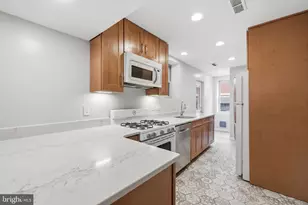 914 N St NW, Washington, DC 20001 - Photo 16