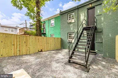1105 16th Street NE, Washington, DC 20002 - Photo 32