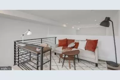 1515 K Street SE #4, Washington, DC 20003 - Photo 8