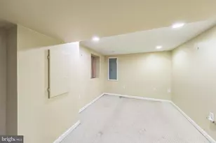 723 K St NE, Washington, DC 20002 - Photo 18