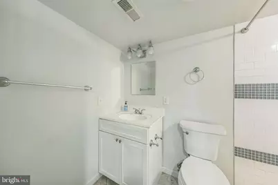 723 K Street NE, Washington, DC 20002 - Photo 16