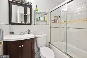 1669 Columbia Rd NW, Washington, DC 20009 - Photo 14
