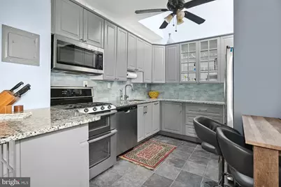 1669 Columbia Road NW #401, Washington, DC 20009 - Photo 1