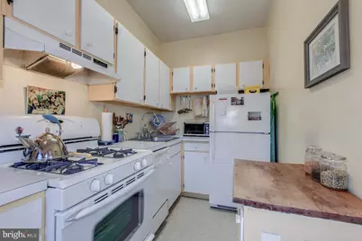 1010 25th Street NW #801, Washington, DC 20037 - Photo 10
