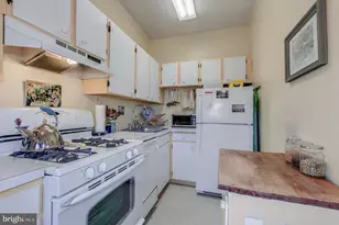1010 25th St NW, Washington, DC 20037 - Photo 10