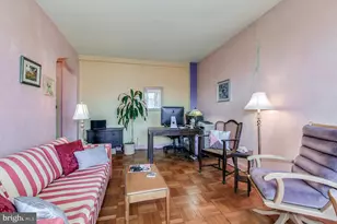 1010 25th St NW, Washington, DC 20037 - Photo 4
