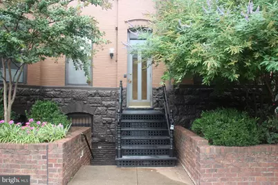 2307 Pennsylvania Avenue NW #104, Washington, DC 20037 - Photo 2