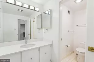 2555 Pennsylvania Ave NW, Washington, DC 20037 - Photo 22