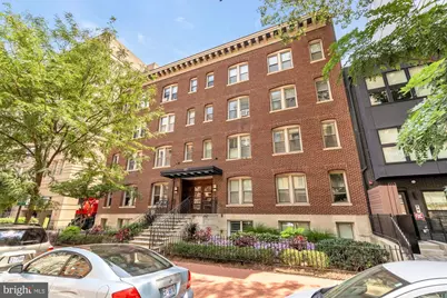 1121 24th Street NW #209, Washington, DC 20037 - Photo 2