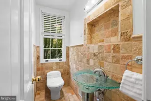 1676 32nd St NW, Washington, DC 20007 - Photo 14