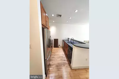 5201 Wisconsin Avenue NW #409, Washington, DC 20015 - Photo 4