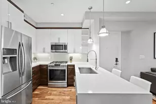 1337 K St SE, Washington, DC 20003 - Photo 10