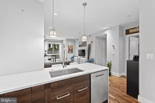 1337 K St SE, Washington, DC 20003 - Photo 36