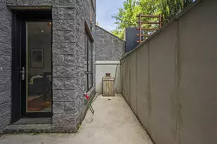 1337 K St SE, Washington, DC 20003 - Photo 40