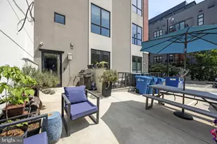 1337 K St SE, Washington, DC 20003 - Photo 40