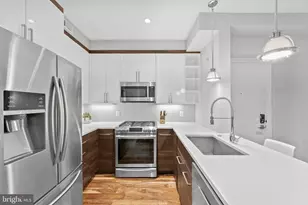 1337 K St SE, Washington, DC 20003 - Photo 16