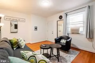 1103 16th St NE, Washington, DC 20002 - Photo 2
