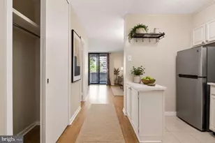 1250 SW 4th Street SW, Washington, DC 20024 - Photo 4
