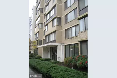 2030 F Street NW #407, Washington, DC 20006 - Photo 2