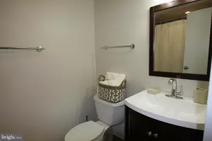2030 F St NW, Washington, DC 20006 - Photo 10