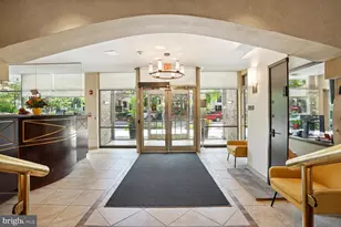 950 25th St NW, Washington, DC 20037 - Photo 2
