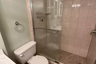 950 25th St NW, Washington, DC 20037 - Photo 12