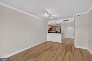 777 7th St NW, Washington, DC 20001 - Photo 2